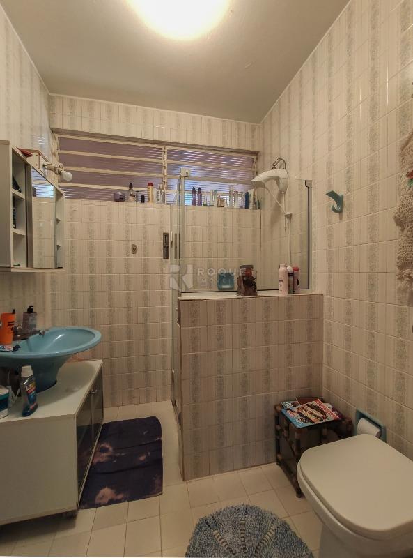 Chácara para aluguel no bairro Parronchi: WC suíte