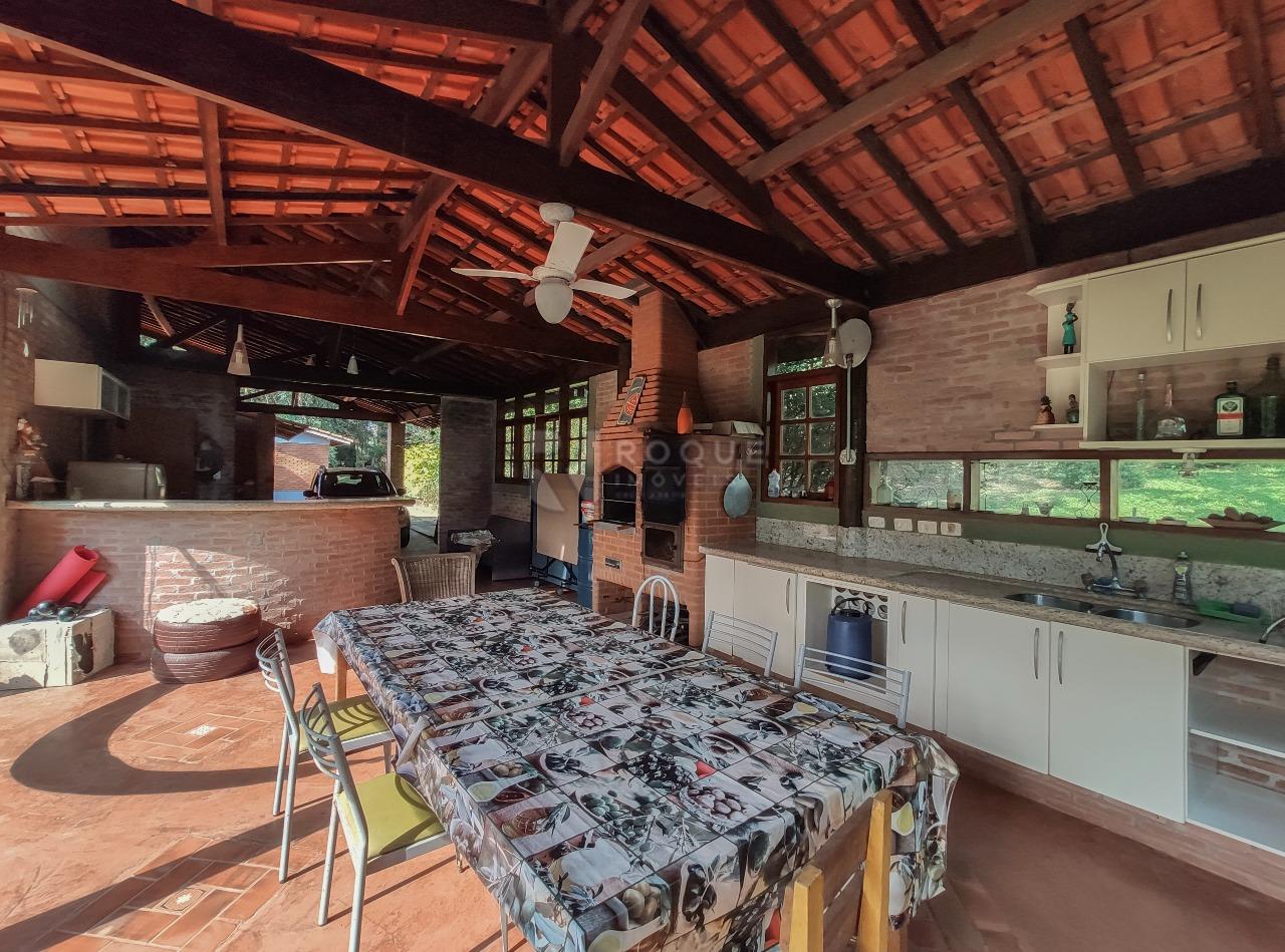 Chácara para aluguel no bairro Parronchi: Cozinha externa