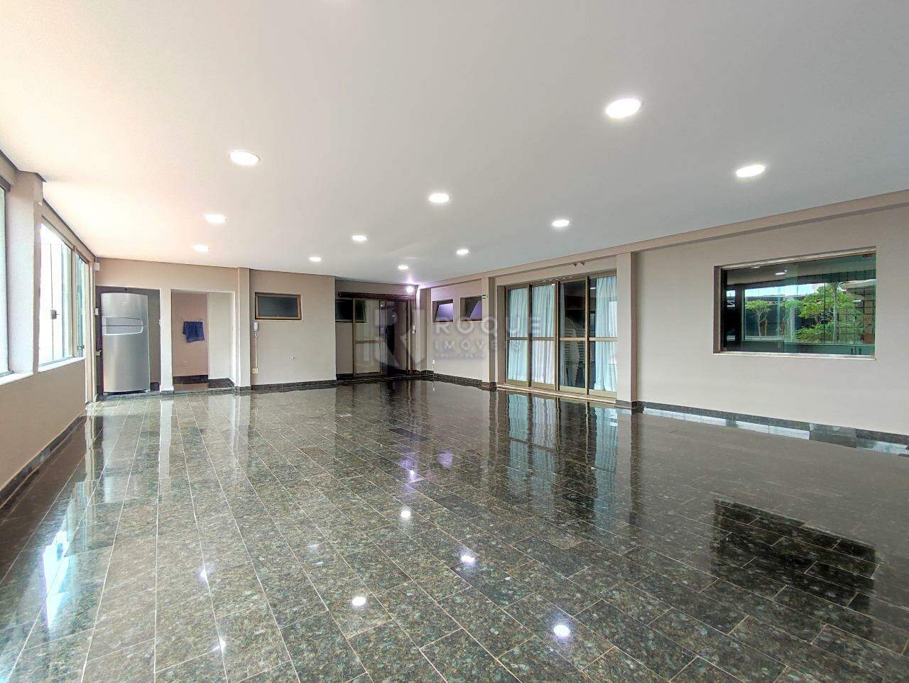 Apartamento à venda no bairro Centro: SALÃO DE FESTAS