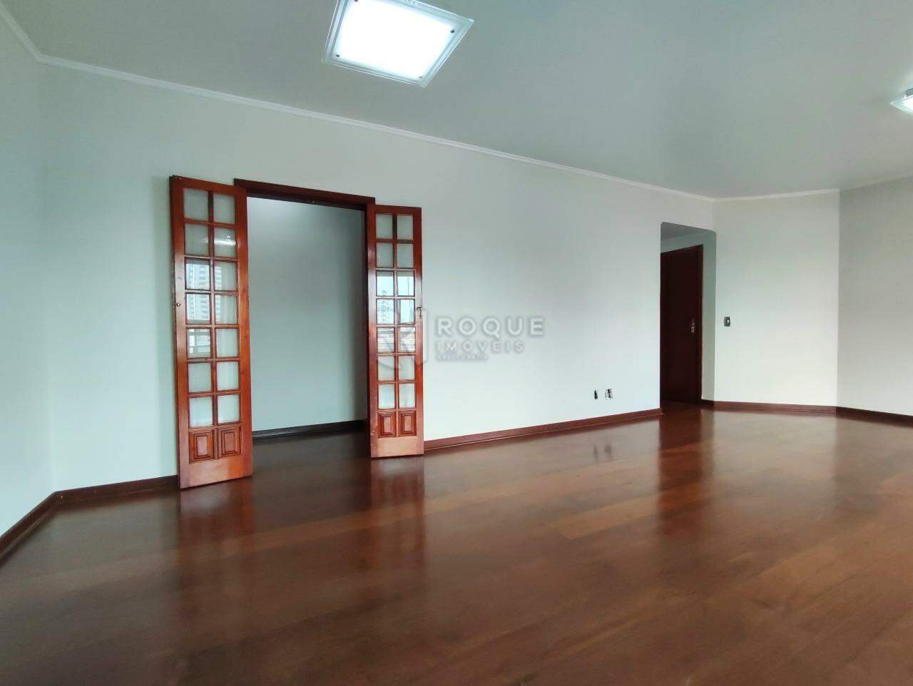 Apartamento à venda no bairro Centro: SALA