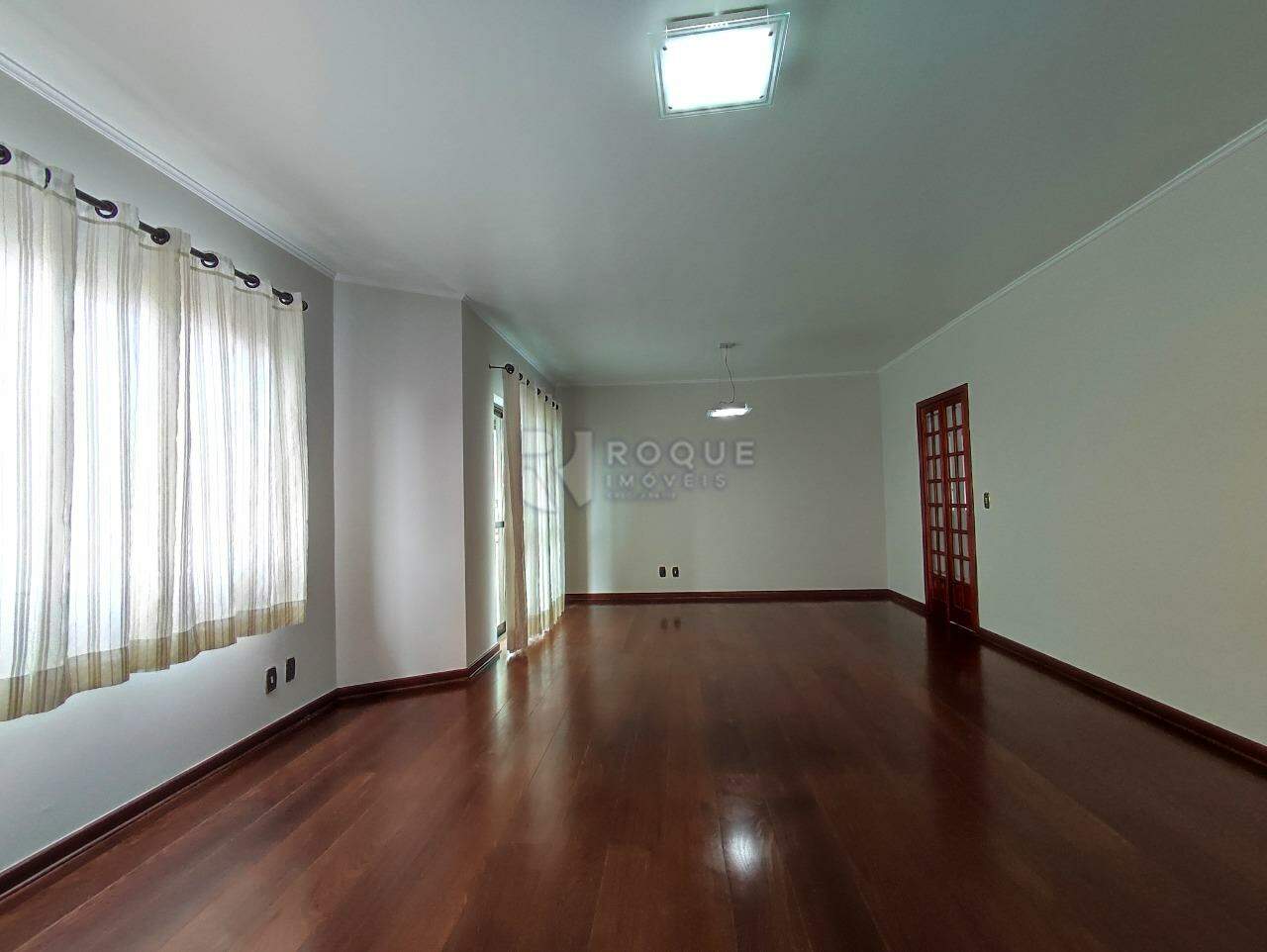 Apartamento à venda no bairro Centro: SALA