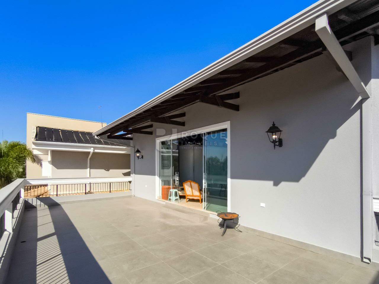 Casa em condomínio à venda no bairro Residencial Vermont: TERRAÇO 1