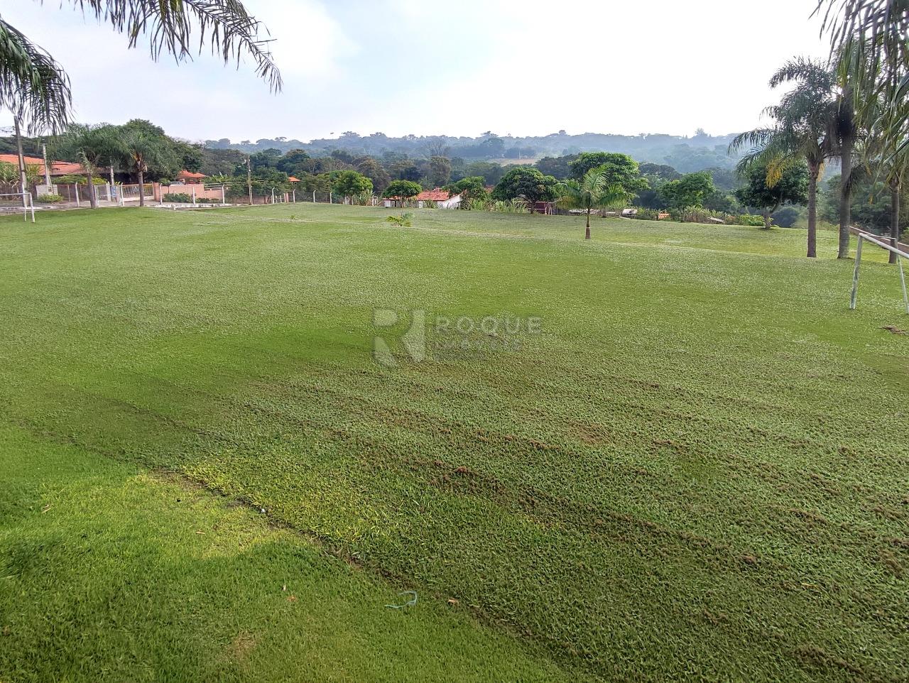 Chácara à venda no bairro Pires de Cima: CAMPO DE FUTEBOL