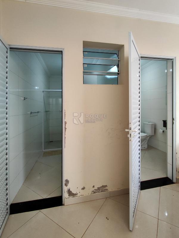 Chácara à venda no bairro Pires de Cima: VESTIÁRIOS