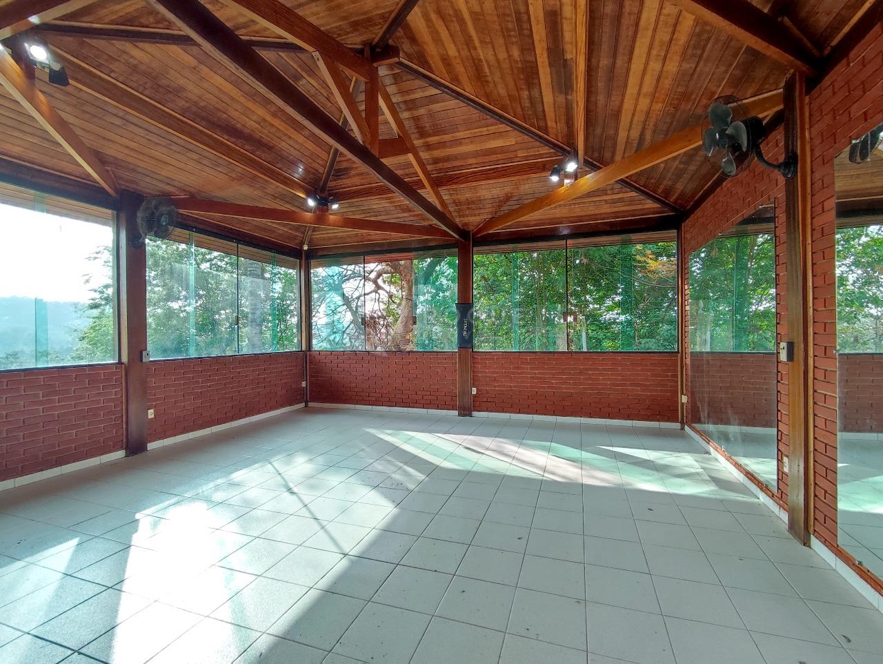 Chácara à venda no bairro Pires de Cima: ACADEMIA