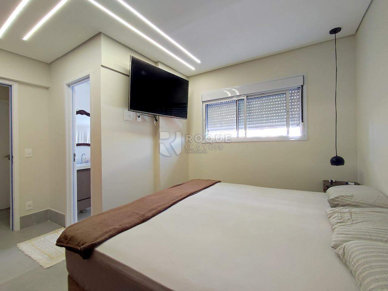 Apartamento à venda no bairro Vila Primavera: SUÍTE