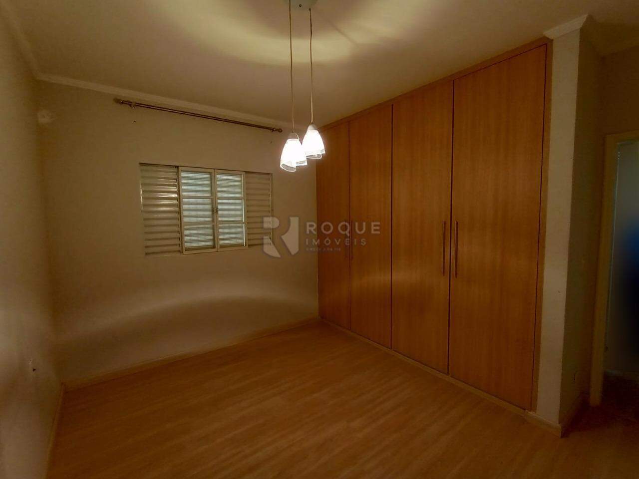 Casa Residencial para aluguel no bairro Vila São Geraldo: 