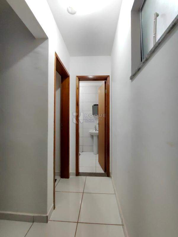Casa em condomínio à venda no bairro Residencial Villaggio Mielli: CORREDOR INTERNO
