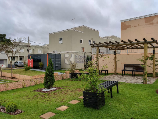 Casa em condomínio à venda no bairro Residencial Villaggio Mielli: JARDIM