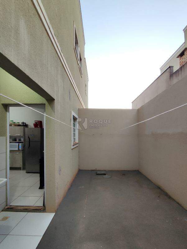 Casa em condomínio à venda no bairro Residencial Villaggio Mielli: QUINTAL