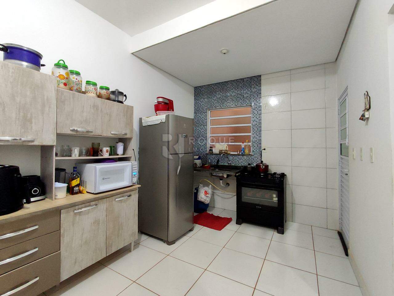 Casa em condomínio à venda no bairro Residencial Villaggio Mielli: COZINHA