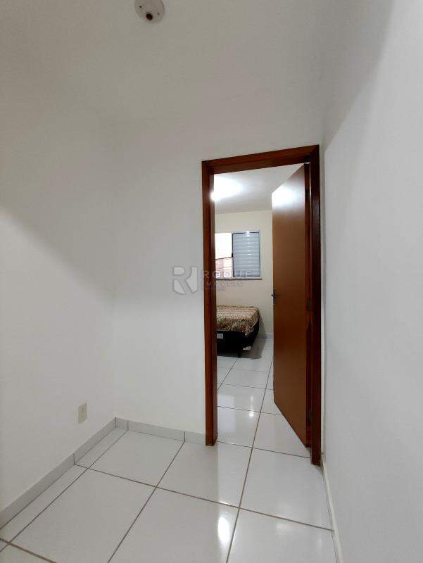 Casa em condomínio à venda no bairro Residencial Villaggio Mielli: HALL DO DORMITÓRIO