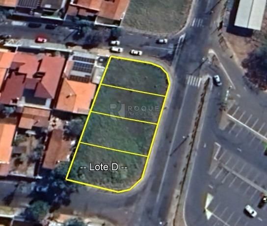 Terreno à venda no bairro Vila São Luiz: 