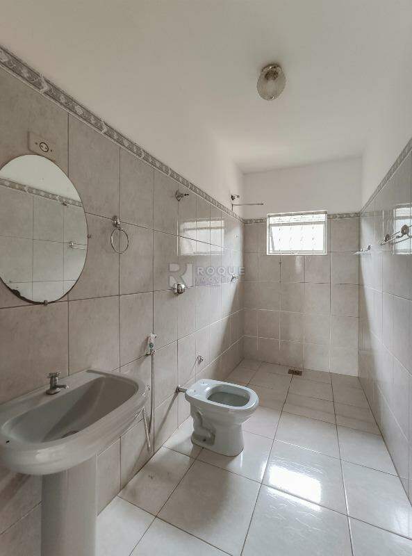 Chácara para aluguel no bairro Pires de Cima: WC suíte 