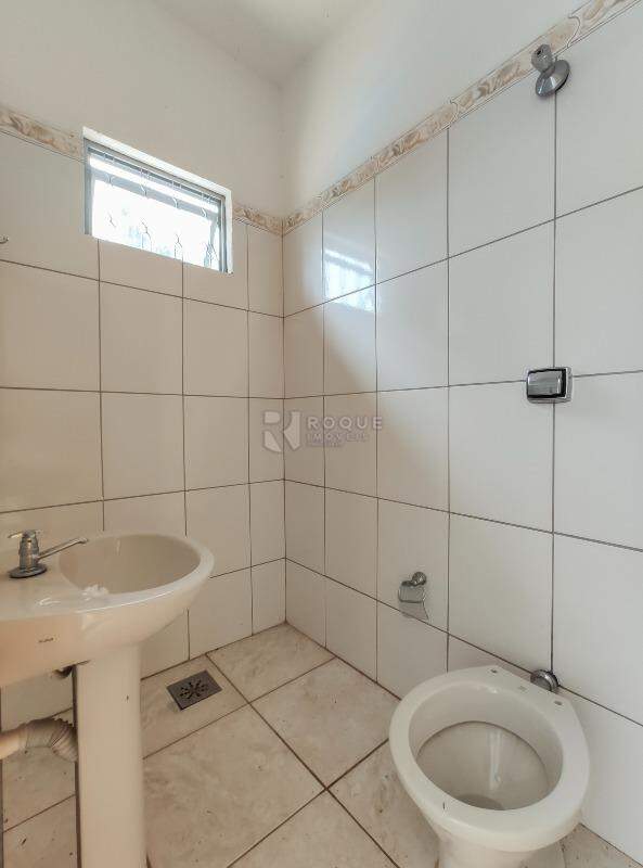 Chácara para aluguel no bairro Pires de Cima: WC social externo 1