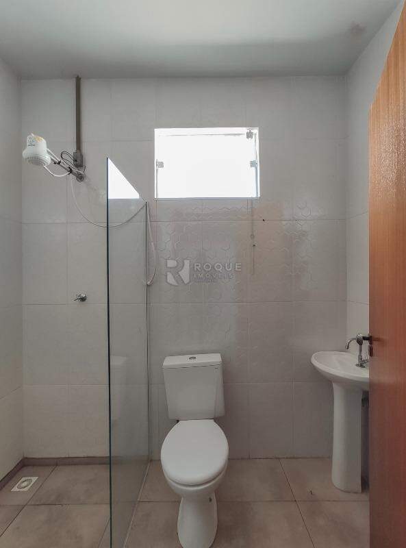 Casa Residencial para aluguel no bairro Residencial Palmeira Real: WC social 