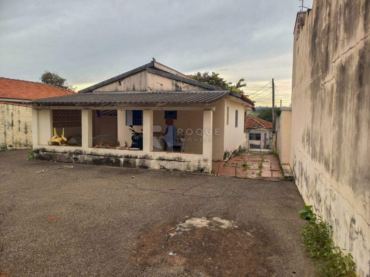 Casa Residencial à venda no bairro Vila Castelar: 