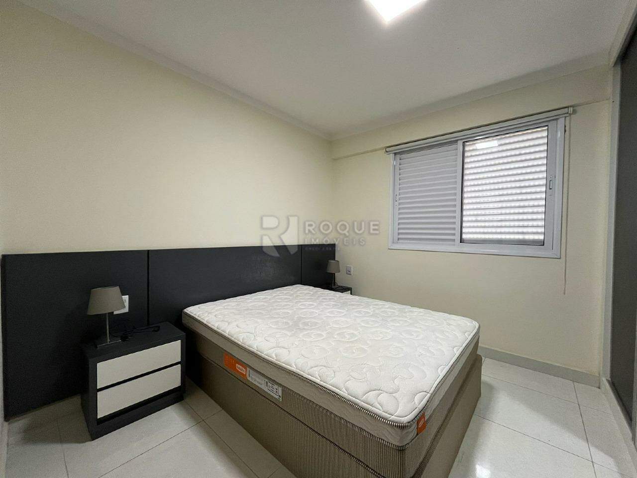 Apartamento à venda no bairro Centro: SUÍTE 1