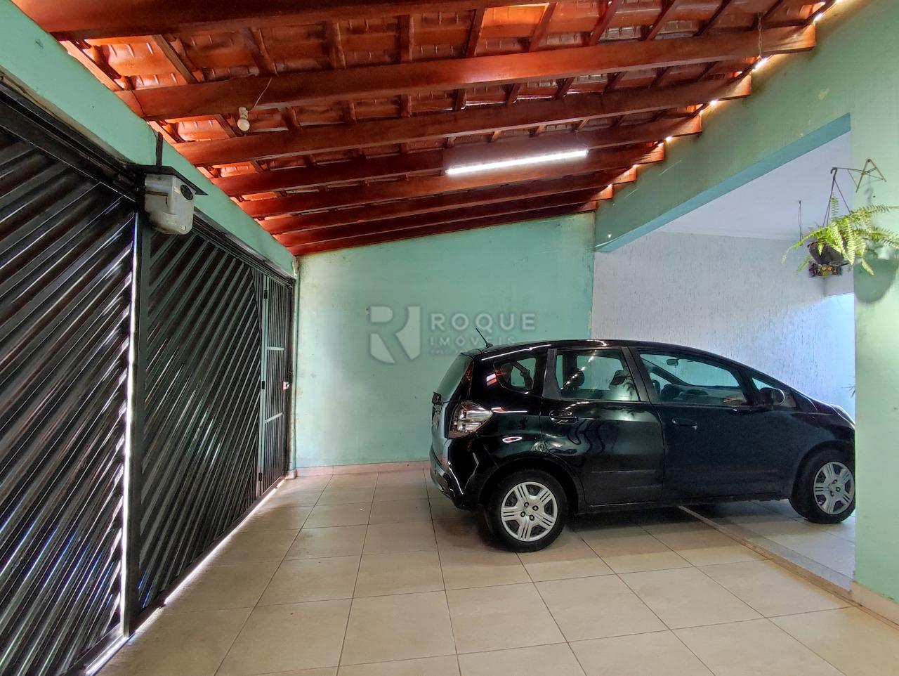 Casa Residencial à venda no bairro Jardim da Graminha: GARAGEM