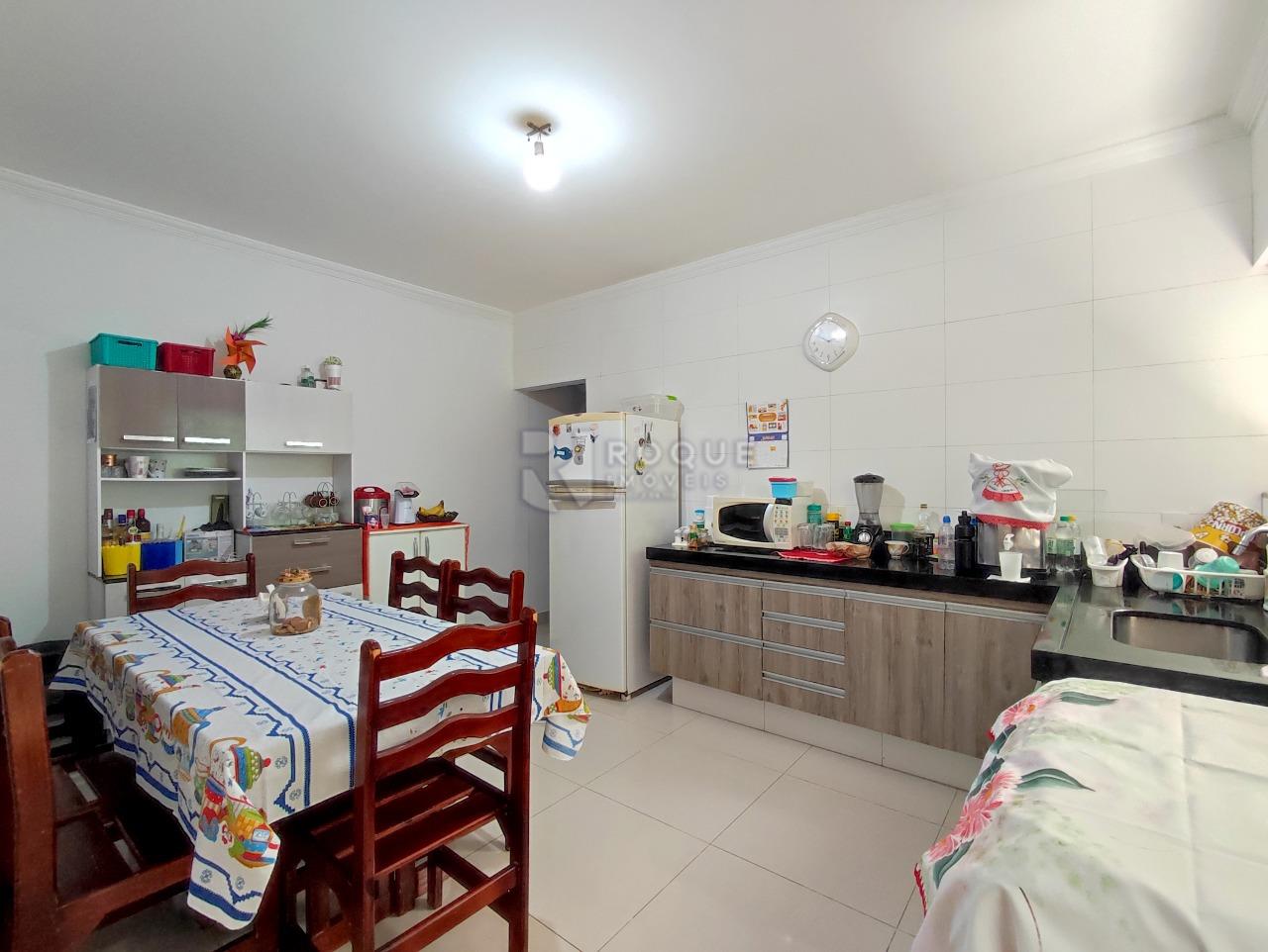 Casa Residencial à venda no bairro Jardim da Graminha: COZINHA