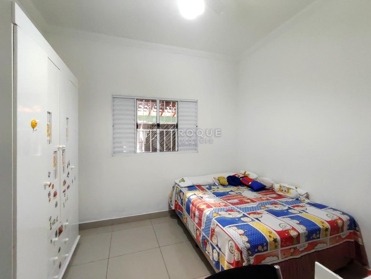 Casa Residencial à venda no bairro Jardim da Graminha: DORMITÓRIO 1