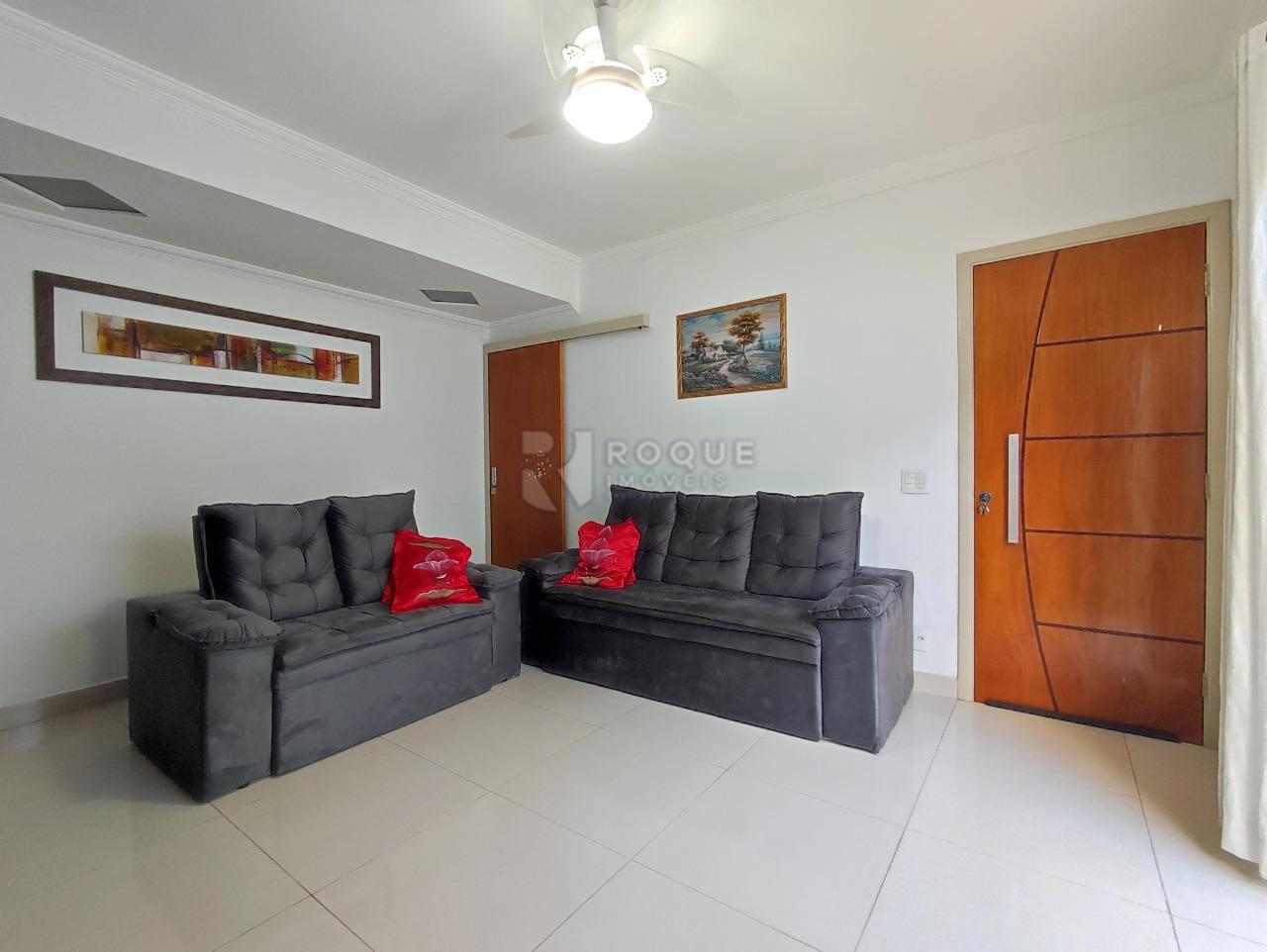 Casa Residencial à venda no bairro Jardim da Graminha: SALA DE TV