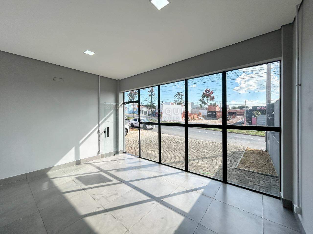 Barracão/Galpão para aluguel no bairro Jardim dos Jequitibás: Sala / Recepção 
