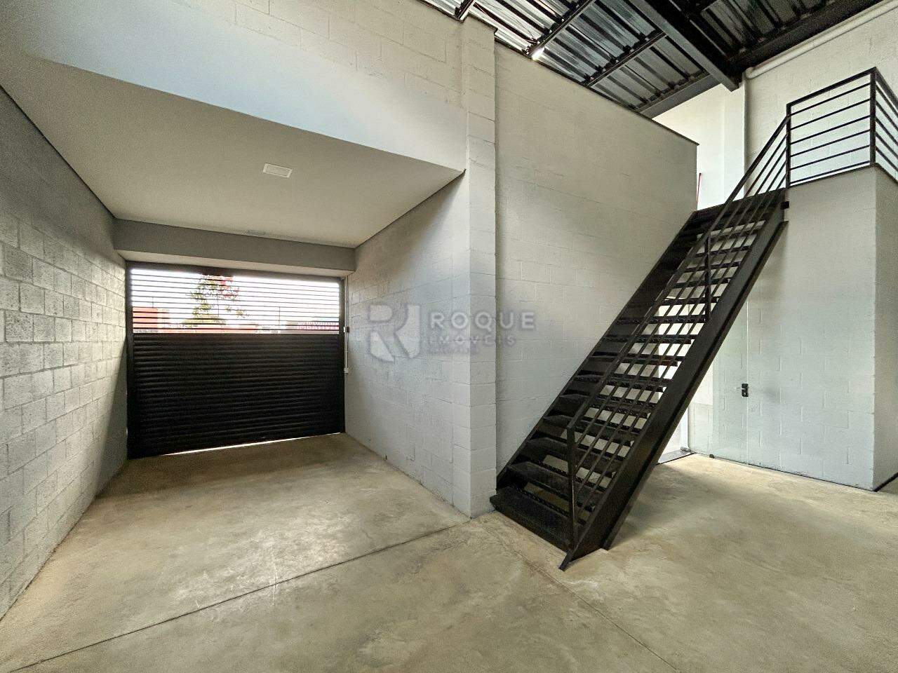 Barracão/Galpão para aluguel no bairro Jardim dos Jequitibás: Salão 