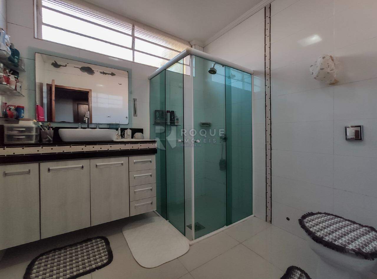 Casa em condomínio para aluguel no bairro Jardim do Lago: WC 