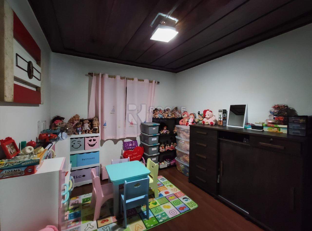 Casa em condomínio para aluguel no bairro Jardim do Lago: Dormitório 