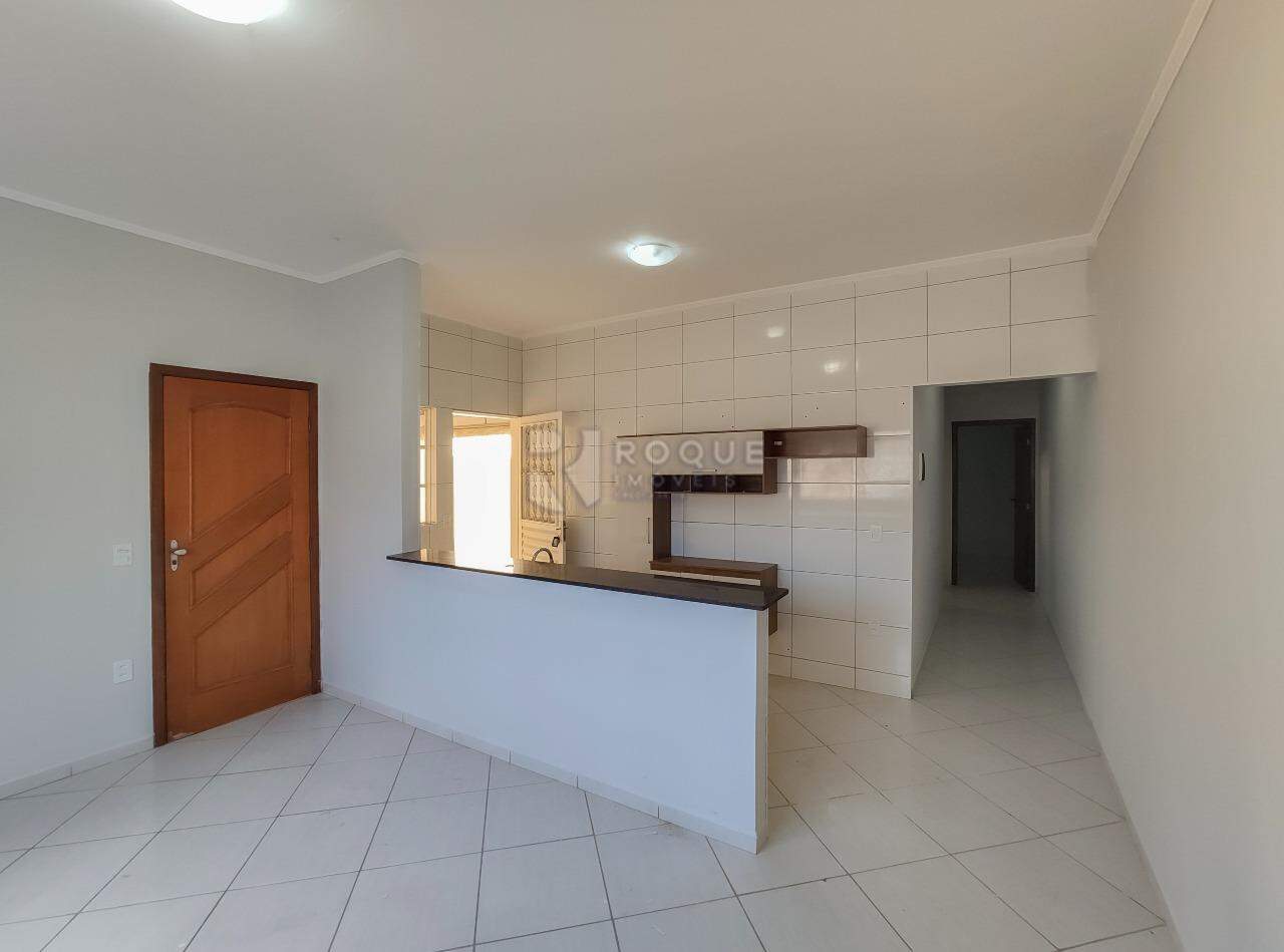 Casa Residencial para aluguel no bairro Jardim Ipanema: Sala / cozinha 
