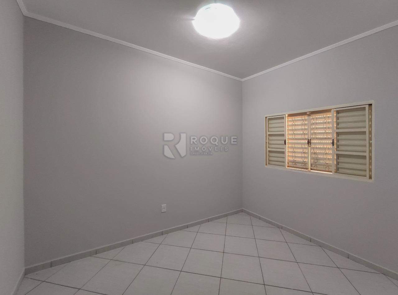 Casa Residencial para aluguel no bairro Jardim Ipanema: Dormitório 1