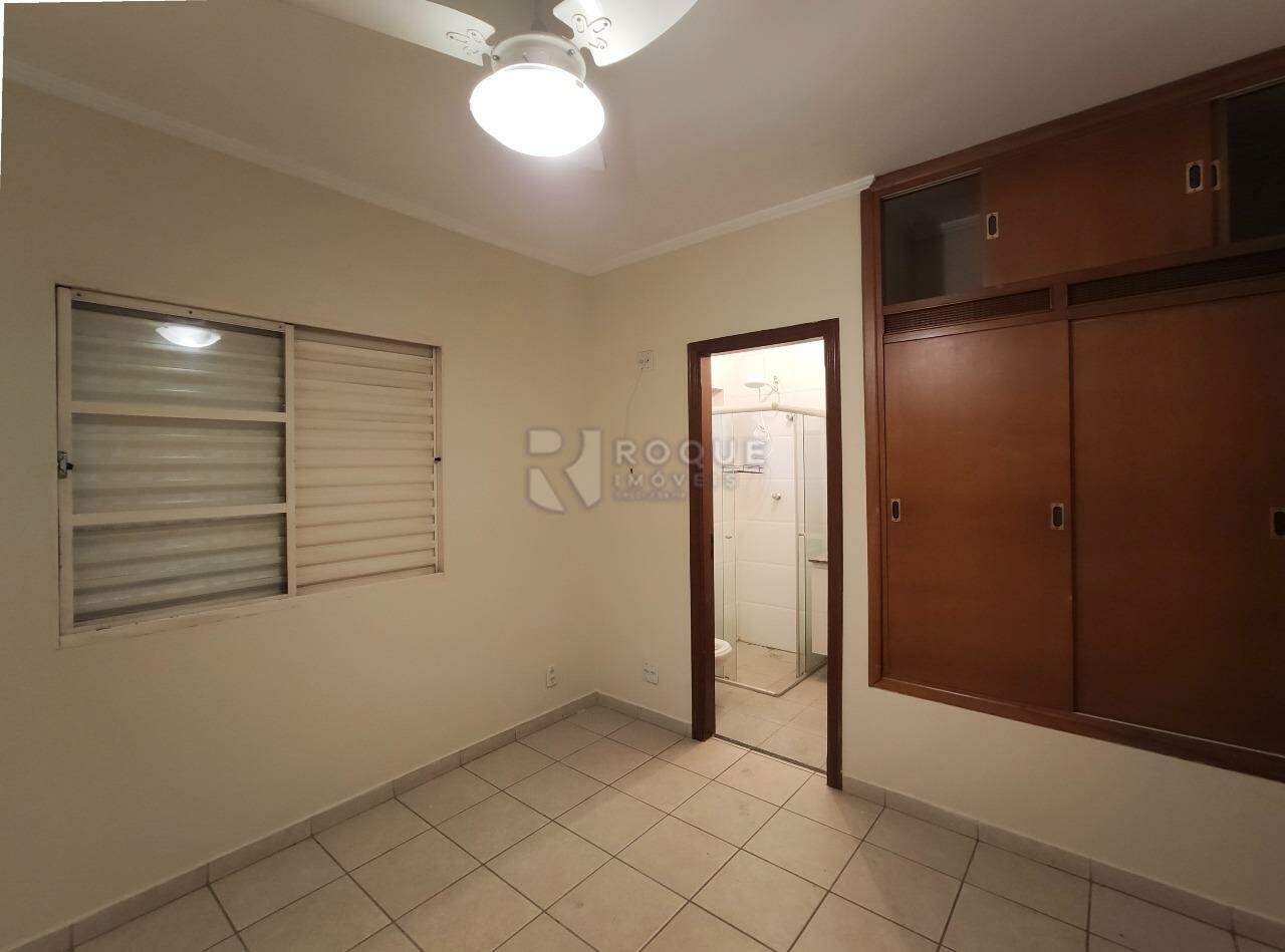 Casa em condomínio para aluguel no bairro Jardim Nossa Senhora de Fátima: Dormitório 3 suíte 2° andar