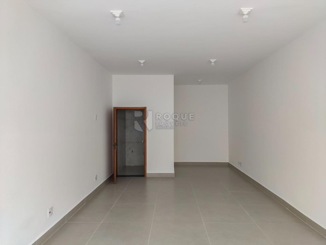 Salão para aluguel no bairro Parque Pompeo: Sala 