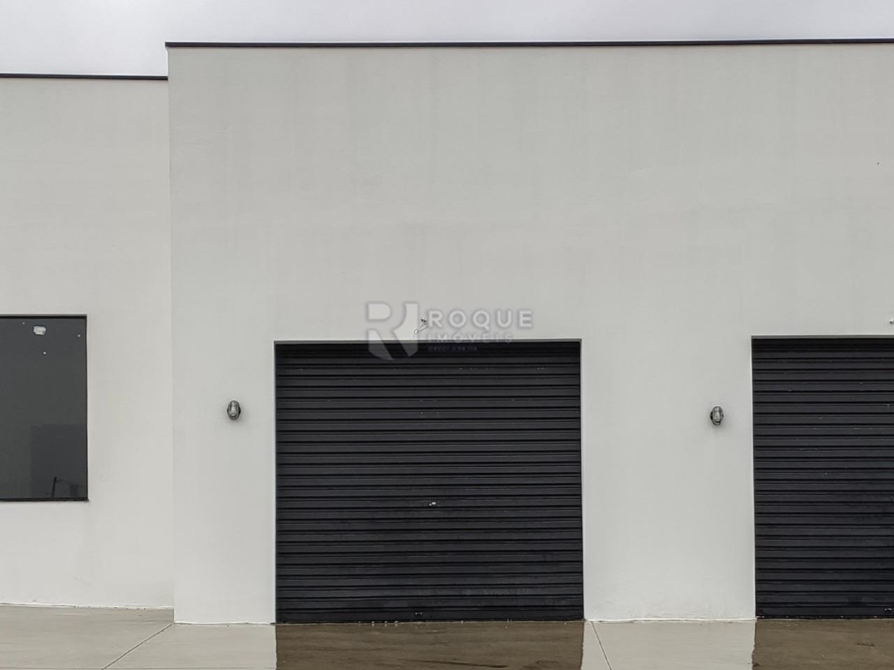 Salão para aluguel no bairro Parque Pompeo: Fachada 