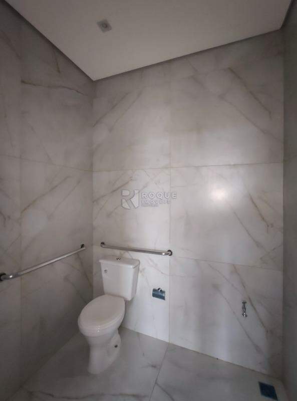 Salão para aluguel no bairro Parque Pompeo: WC 1