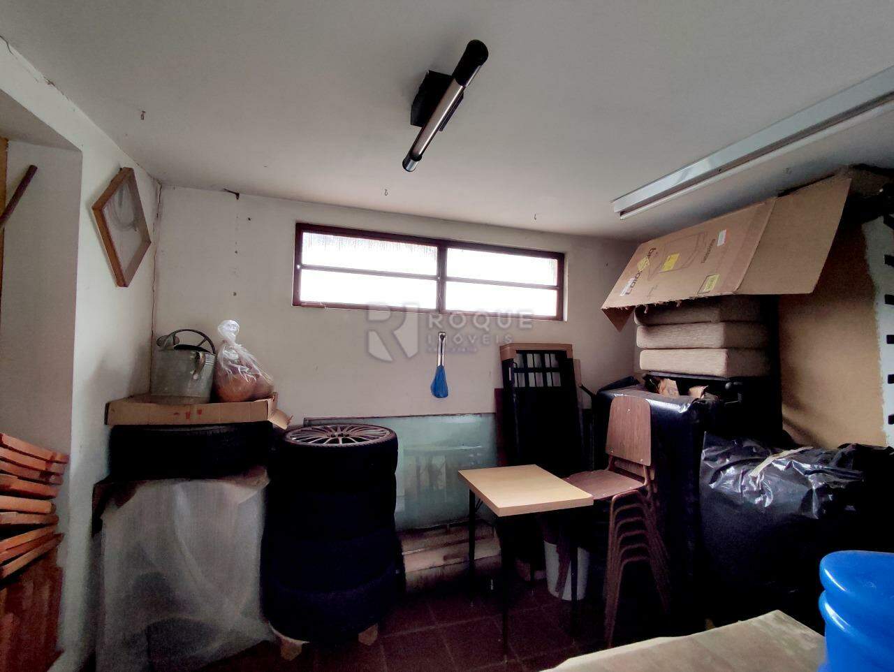Casa Residencial à venda no bairro Vila Castelar: DEPÓSITO