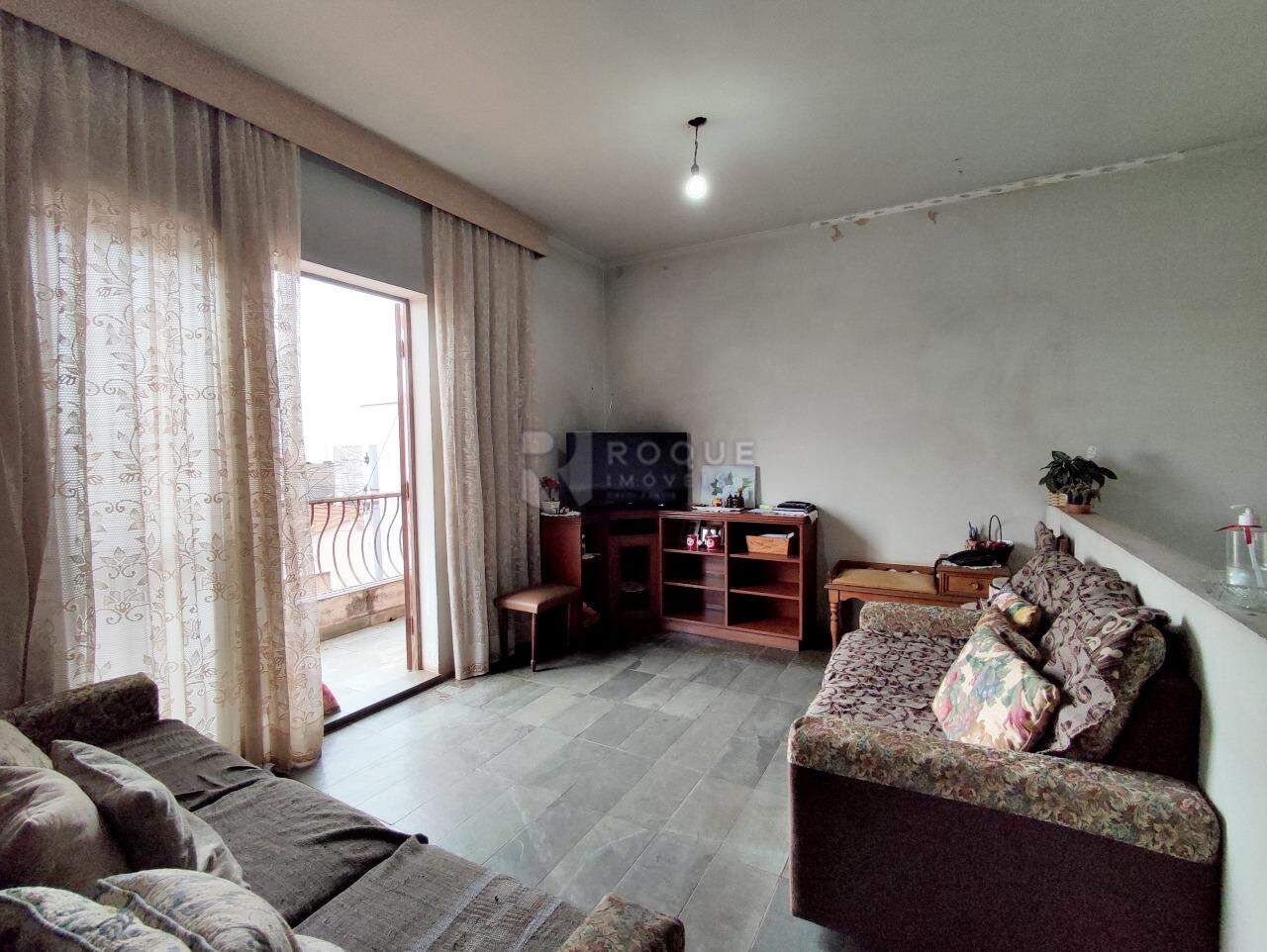 Casa Residencial à venda no bairro Vila Castelar: SALA DE TV