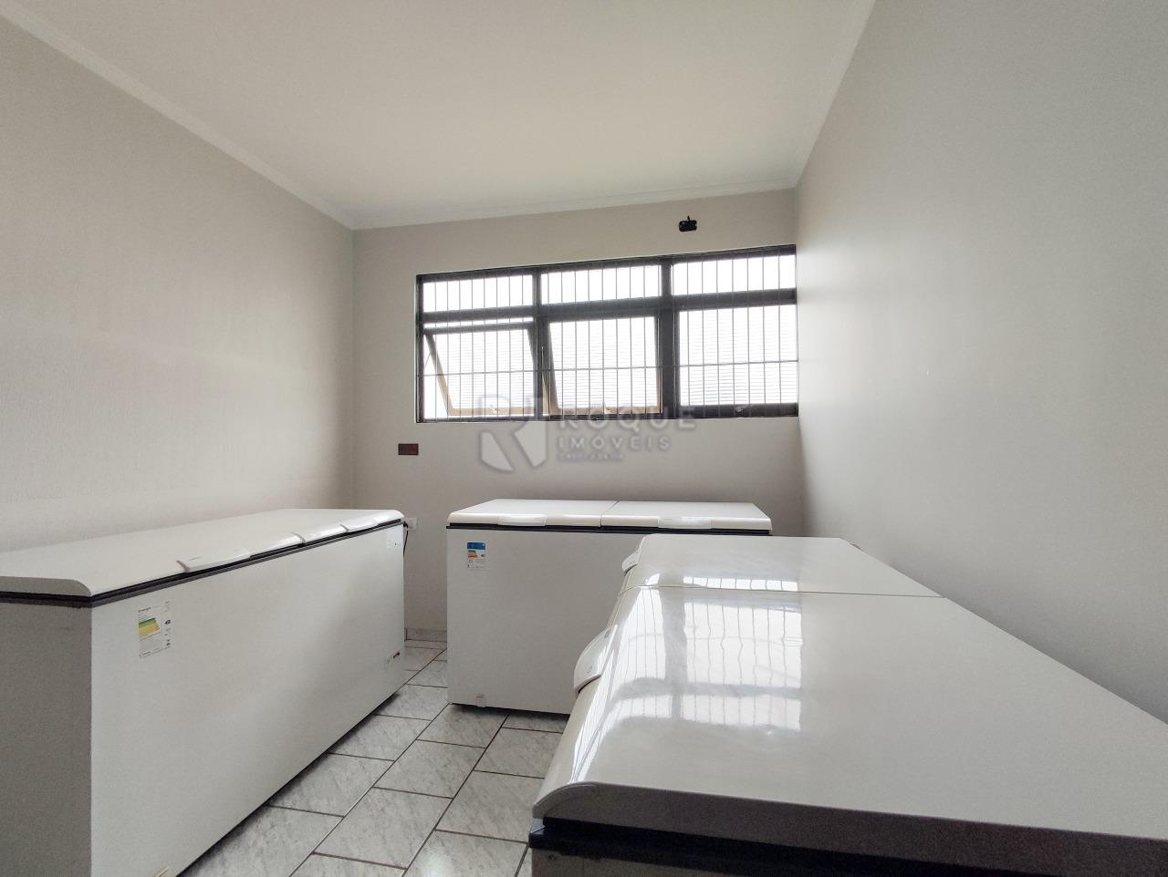 Barracão/Galpão à venda no bairro Cidade Jardim: SUÍTE