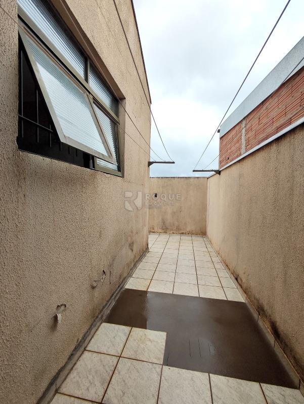 Barracão/Galpão à venda no bairro Cidade Jardim: ÁREA DE VARAL