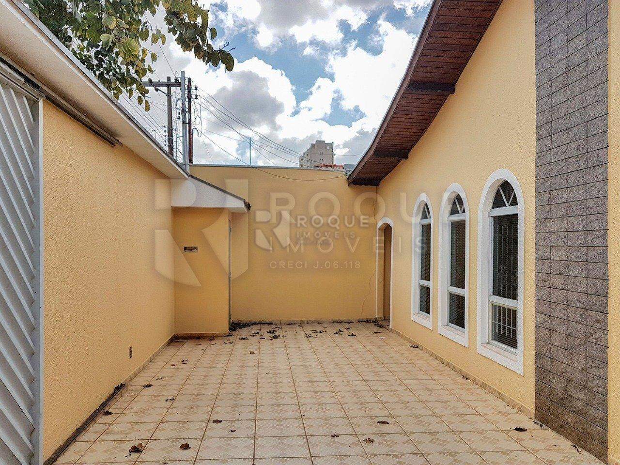 Casa Residencial à venda no bairro Jardim Esmeralda: 