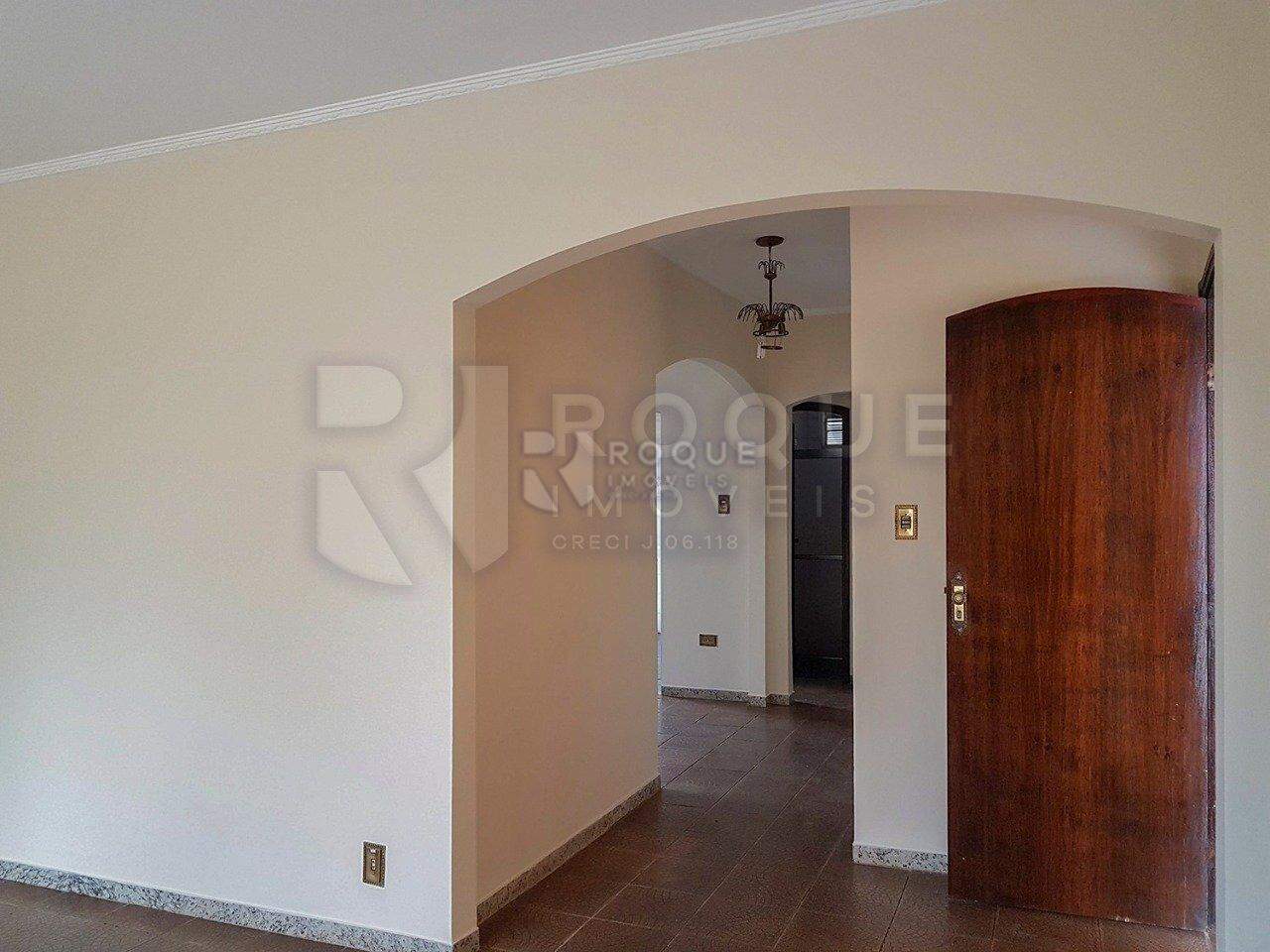 Casa Residencial à venda no bairro Jardim Esmeralda: 