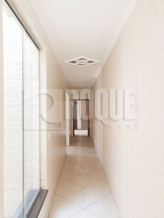 Casa Residencial à venda no bairro Jardim Gustavo Pecinini: Hall