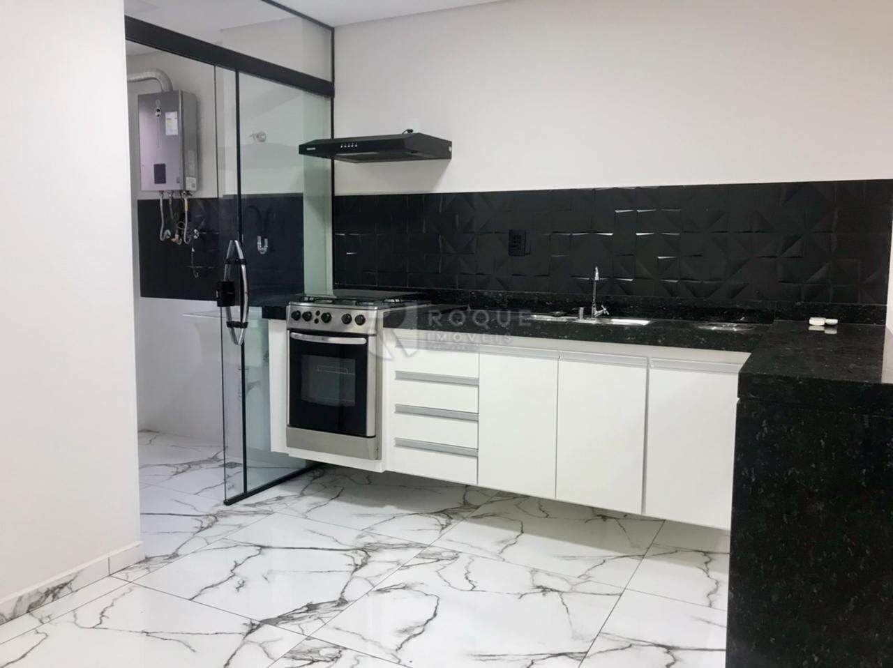 Apartamento para aluguel no bairro Jardim Trevo: Cozinha