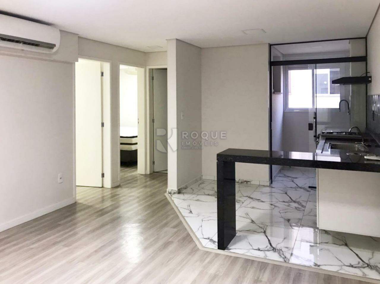 Apartamento para aluguel no bairro Jardim Trevo: Sala / Cozinha