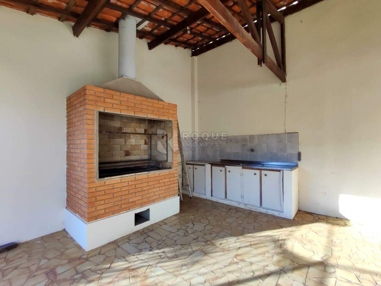 Casa em condomínio à venda no bairro Jardim Itapoã: CHURRASQUEIRA