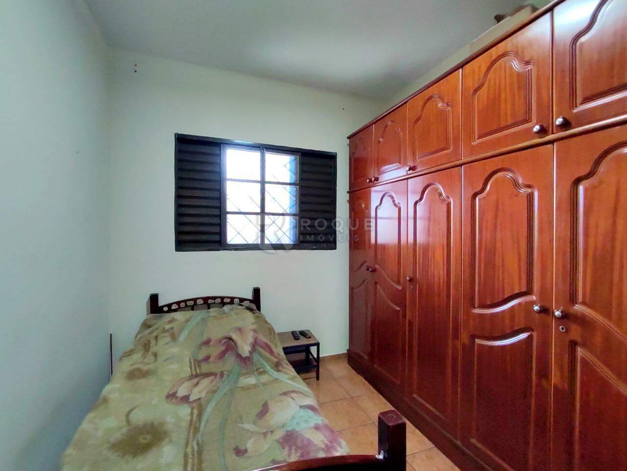 Casa Residencial à venda no bairro Jardim Residencial Graminha III: DORMITÓRIO  1