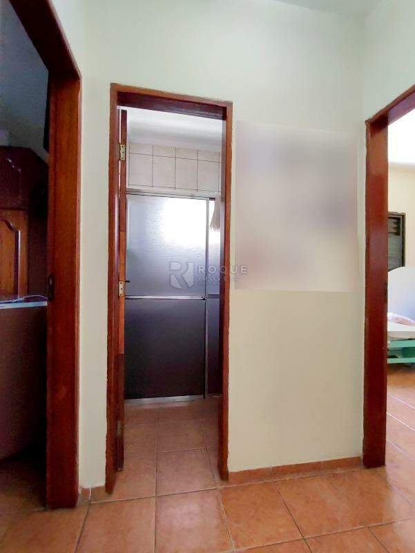 Casa Residencial à venda no bairro Jardim Residencial Graminha III: CORREDOR INTERNO