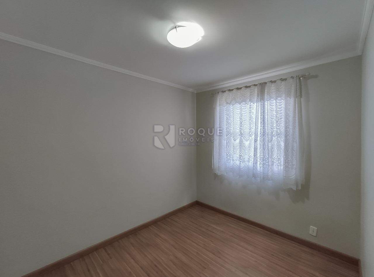 Apartamento à venda no bairro Vila Paulista: Dormitório 3