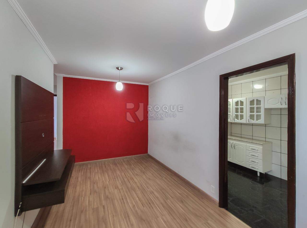 Apartamento à venda no bairro Vila Paulista: Sala 